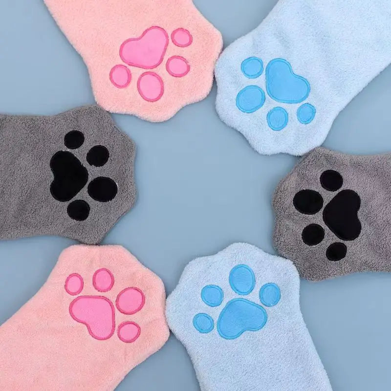 QuickPaw™ Microfiber Grooming Glove